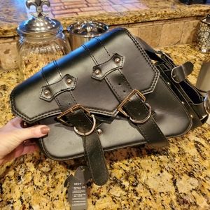 Leather side bag for Sportster